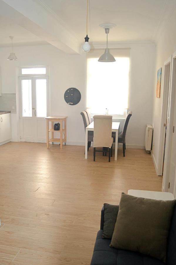 Apartamento En Centro De フェロル エクステリア 写真