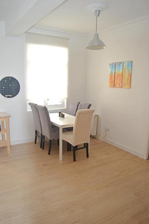 Apartamento En Centro De フェロル エクステリア 写真